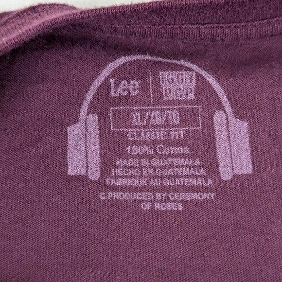 Iggy Pop Lust for Life Purple Tee Shirt with Multicolired Graphic of Singer - Picture 3 of 8